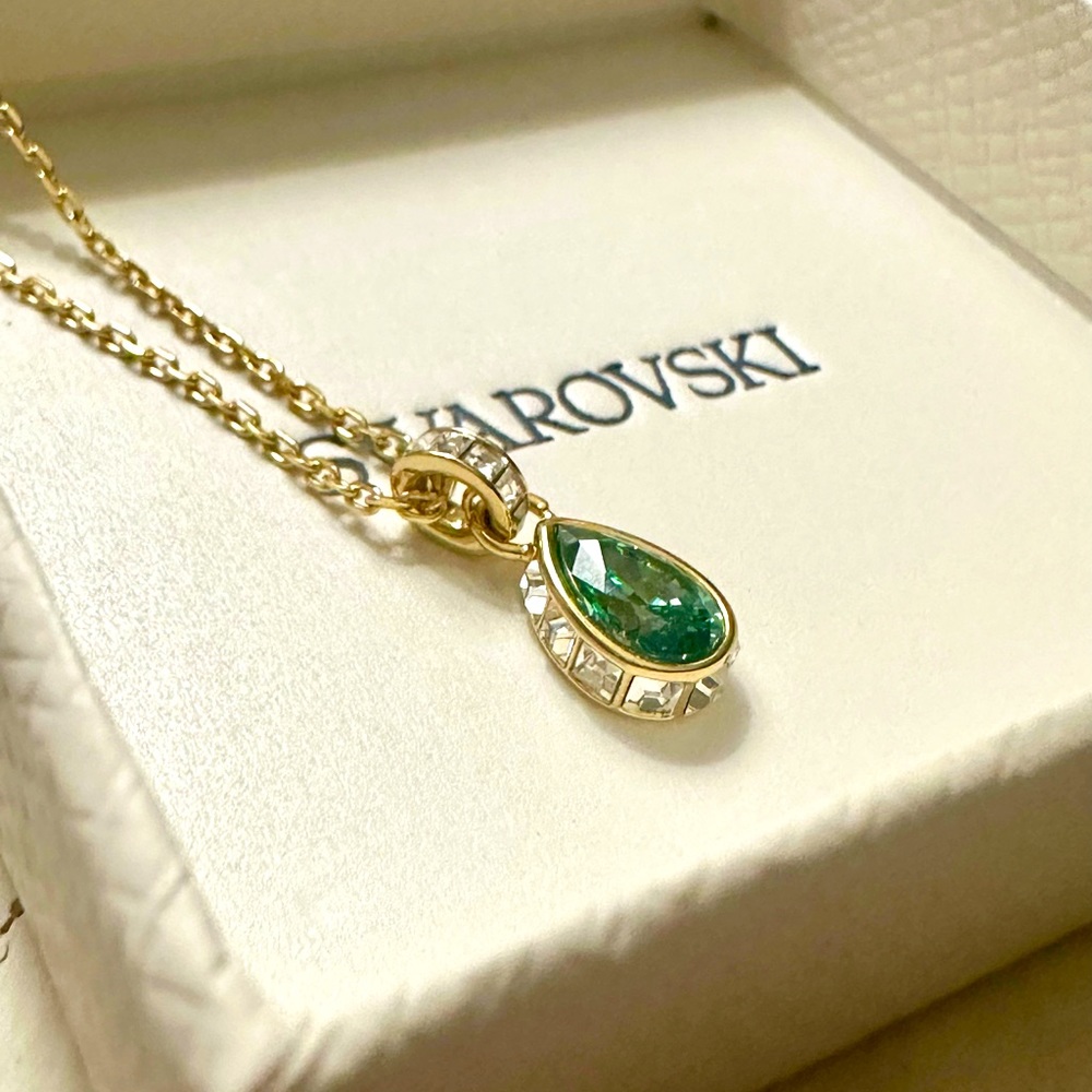 Stilla pendant by Swarovski